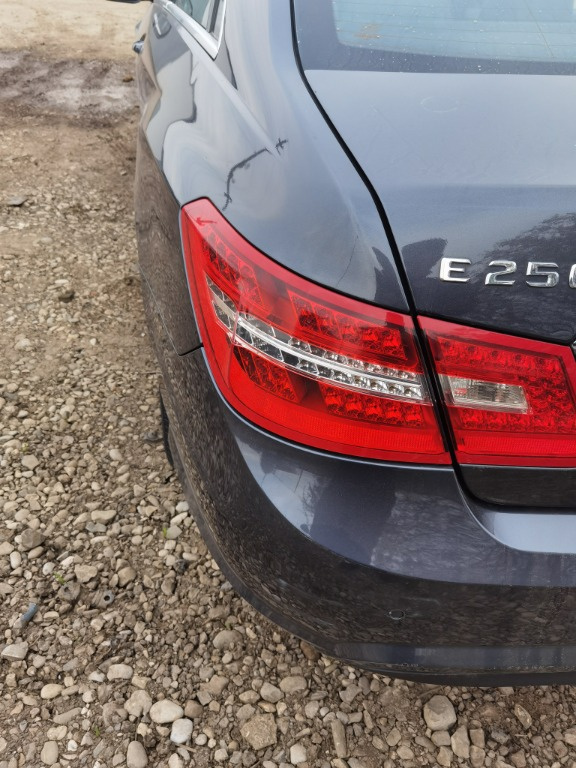 Stop stanga Mercedes E350 cdi coupe w207