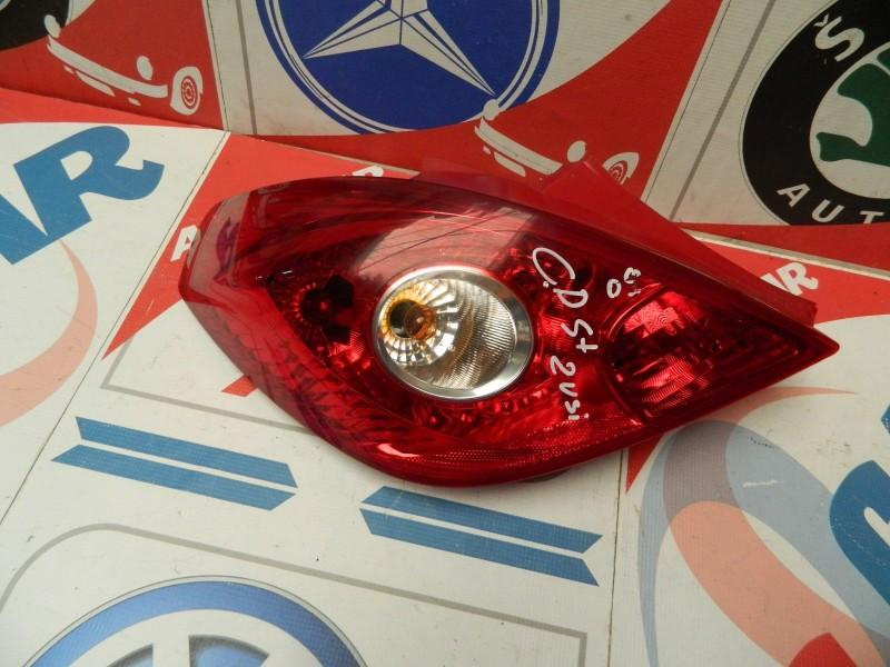 Stop stanga Opel Corsa D 2006-2010 13186350