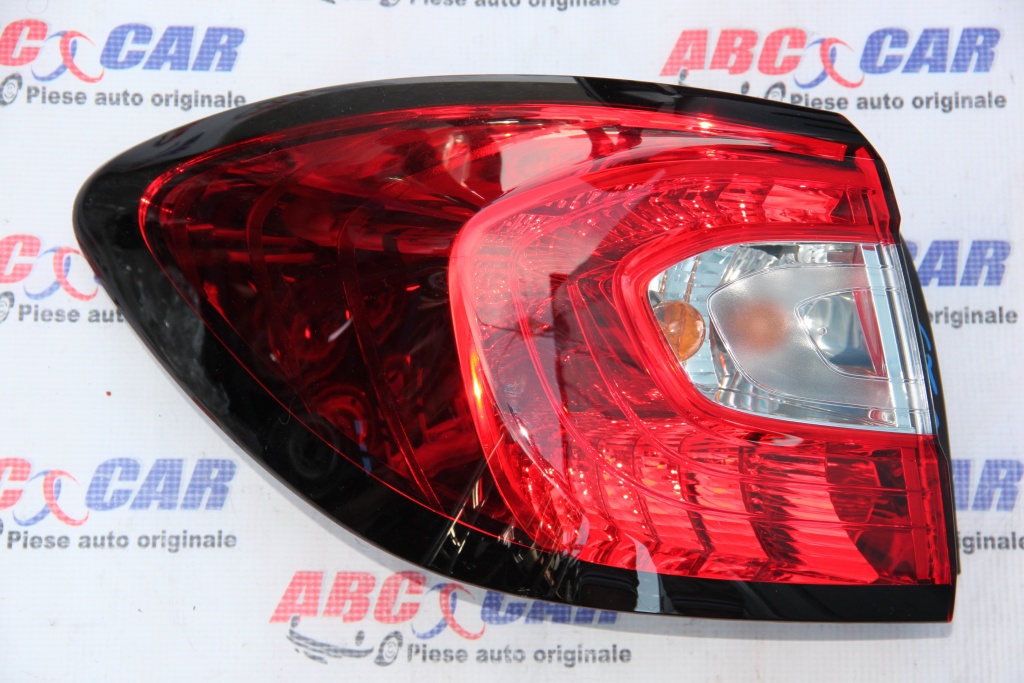 Stop stanga Renault Captur cod: 265557367R model 2014