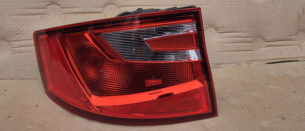 Stop stanga Seat Toledo 2014 2015 2016 2017