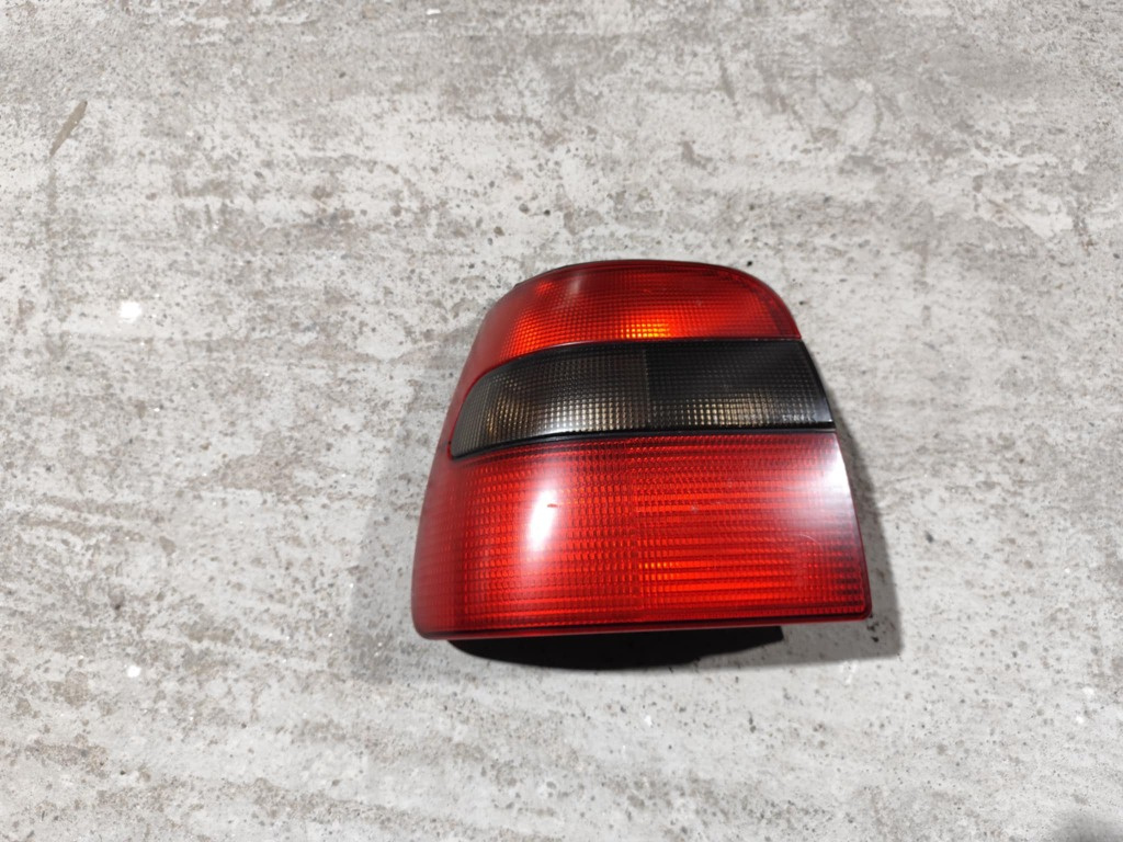Stop stanga Skoda Felicia 1.3 benzina an fab. 1996 - 2001