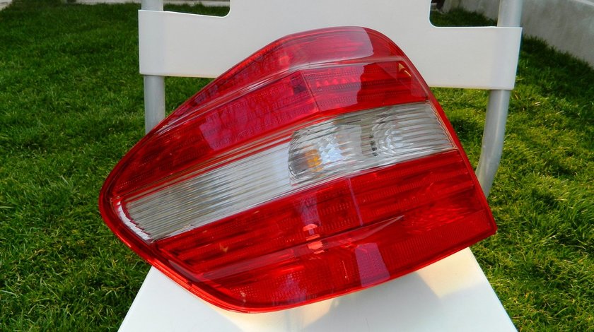Stop stanga spate Mercedes ML W164
