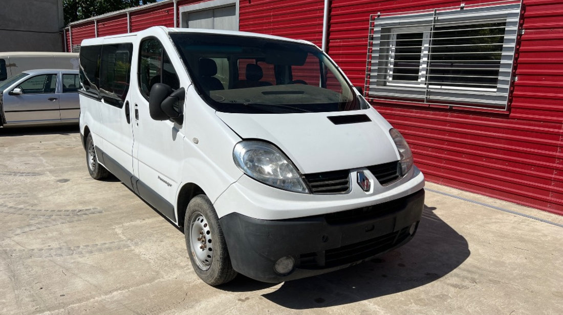 Stop stanga spate Renault Trafic 2008 MONOVOLUM 2.0 DCI