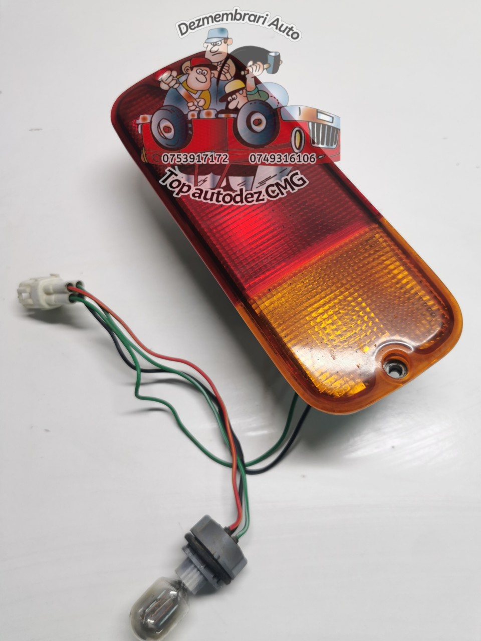 Stop stanga Suzuki Jimny 1998-2018 tripla lampa spate semnalizare