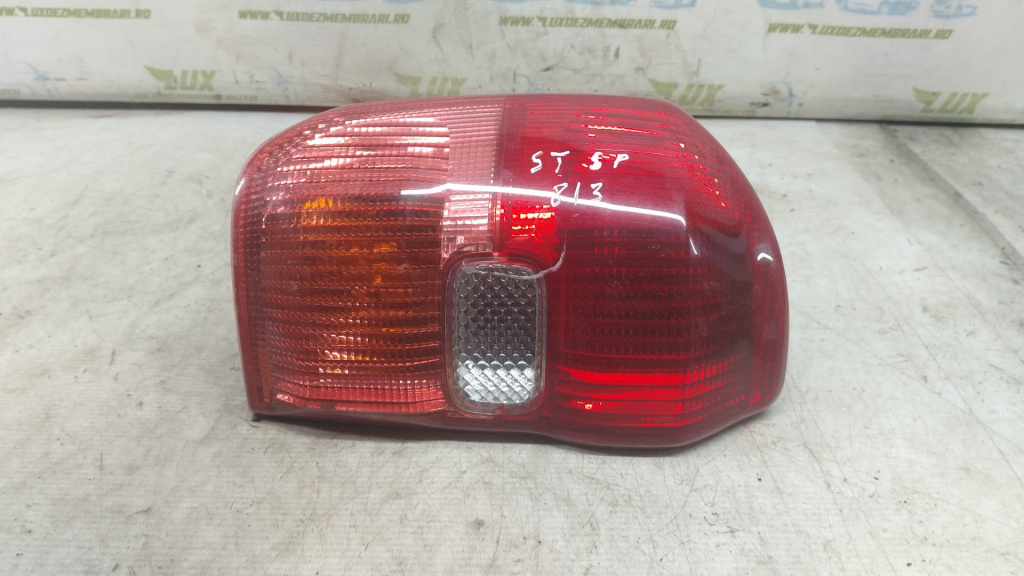 Stop stanga Toyota Rav 4 2 [facelift] [2003 - 2006] 2.0 d-4d 1CD-FTV