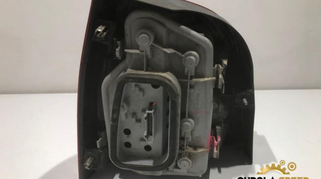 Stop stanga Volkswagen Polo 4 (2001-2005) 6q6945258a