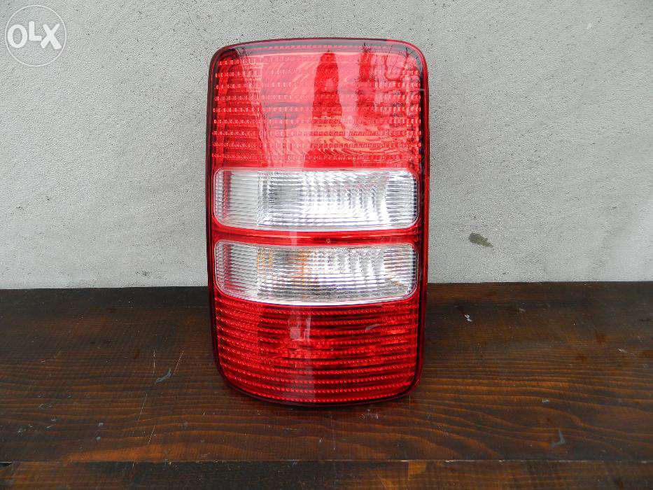 Stop stanga VW Caddy model 2012 cod 2K0945111