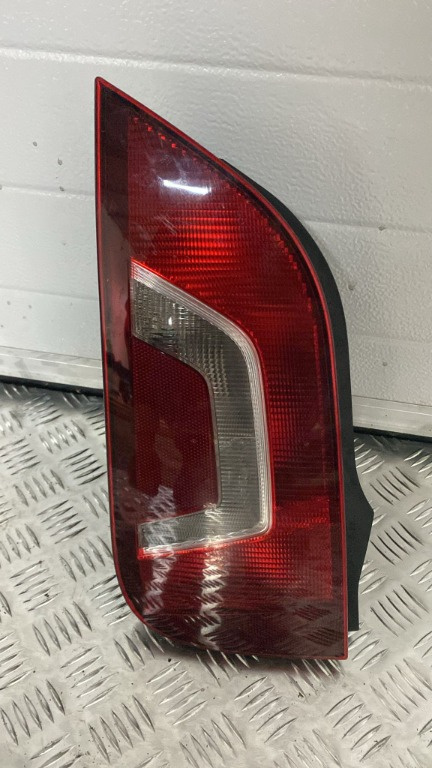Stop stanga Vw UP 1.0 TSI an 2014 cod 1S0945095D