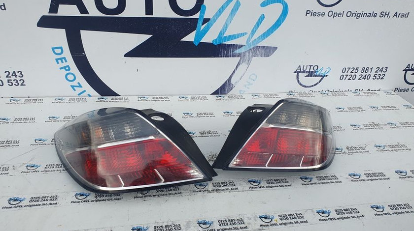 Stop stopuri lampa tripla stanga dreapta fumuriu Opel Astra H GTC