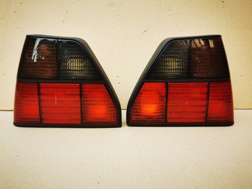 Stop stopuri triple VW Golf 2 MK2 originale HELLA halfsmoked