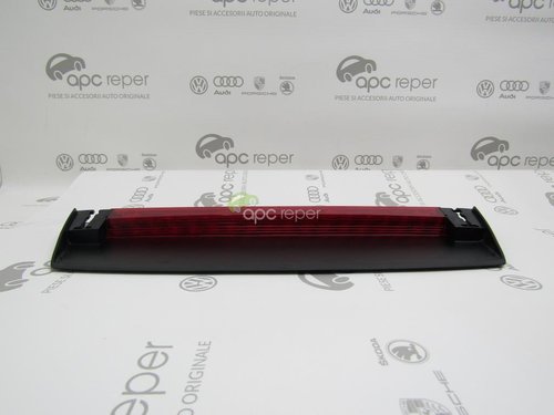Stop suplimentar Audi A4 8W - Cod: 8W5945097