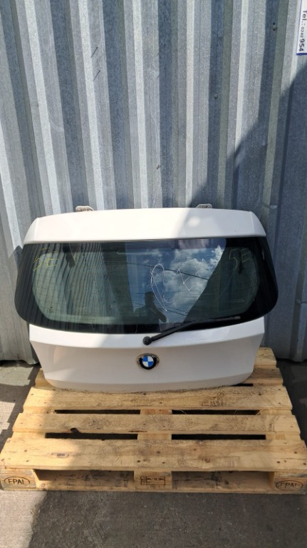 Stop suplimentar haion BMW Seria 1 E87 an 2011