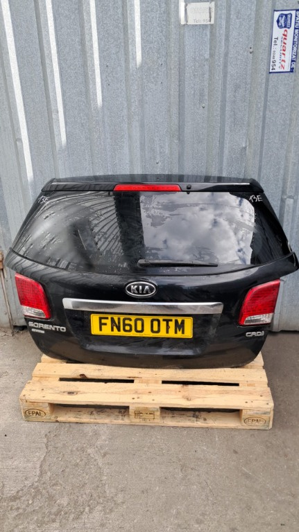 Stop suplimentar haion Kia Sorento 2 an 2010