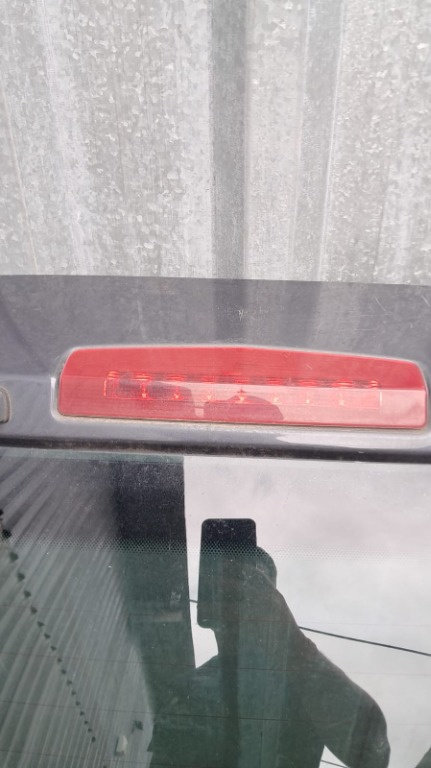 Stop suplimentar haion Opel Zafira B an 2010