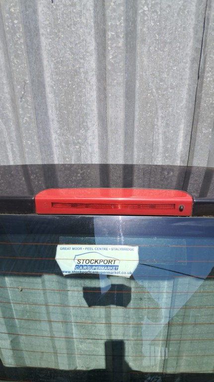 Stop suplimentar haion Renault Scenic 3 an 2010