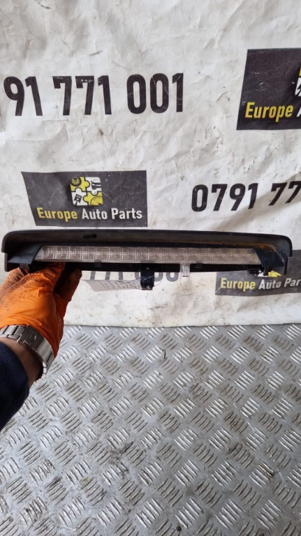 Stop suplimentar haion Skoda Fabia 2 1.4 16V BXM an fab 2008 cod 5J6945097A
