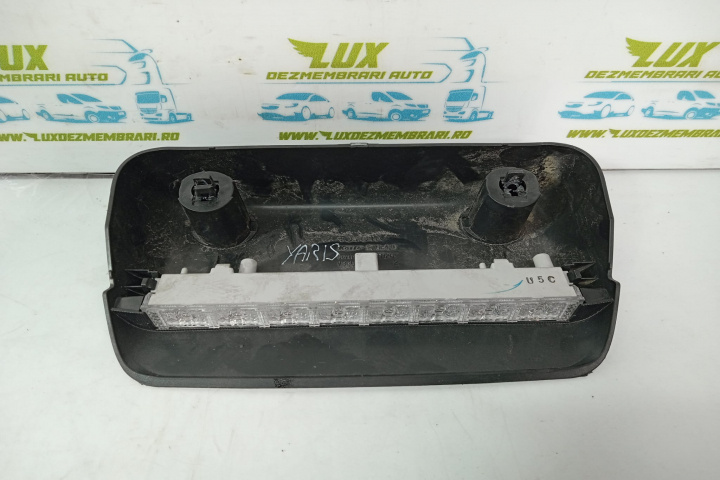 Stop suplimentar Toyota Yaris 2 [2005 - 2009]