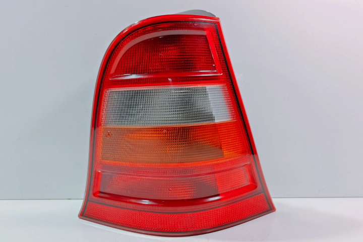 Stop tripla dreapta 1688200264R Mercedes-Benz A-Class W168 [1997 - 2001]