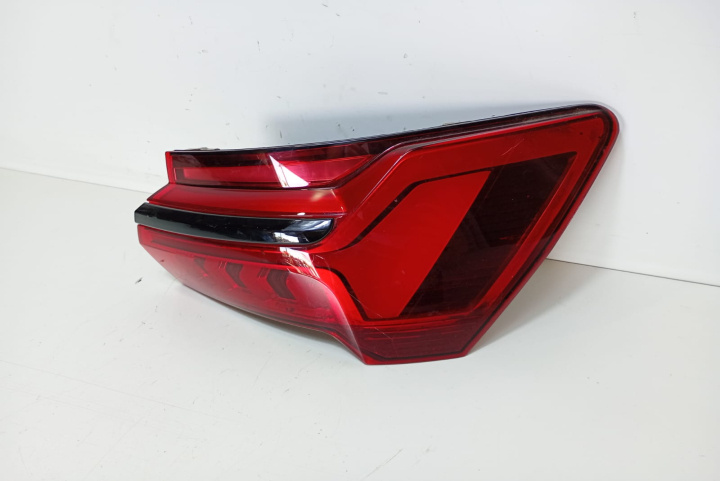 Stop tripla dreapta 4K5945092D Audi A6 C8 [2018 - 2020]
