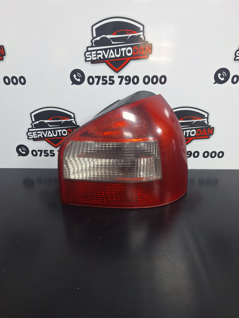 Stop / tripla dreapta caroserie Audi A3 (1996-2003) [8L1] 1.9 Motorina 2000, MODEL CU BEC
