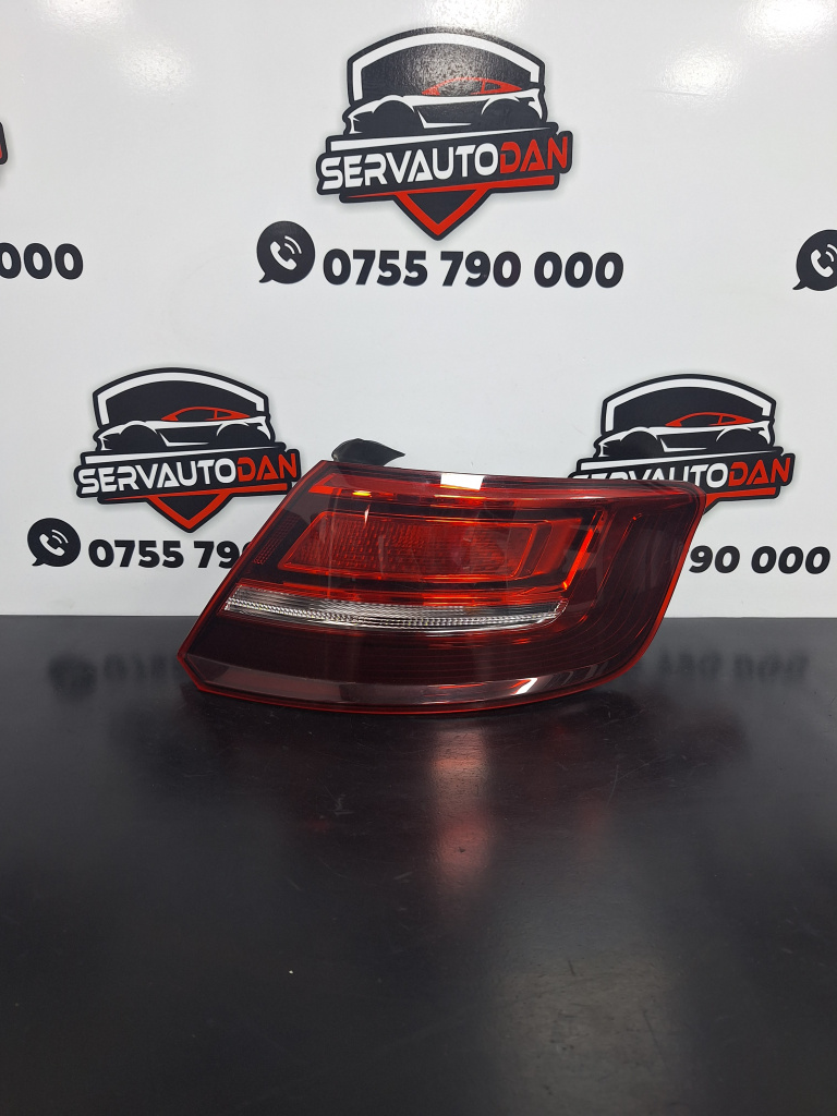 Stop / tripla dreapta caroserie Audi A3 (2012-2019) [8V1] 2.0 Motorina 2018, 8V4945070 / HATCHBACK / MODEL CU BEC
