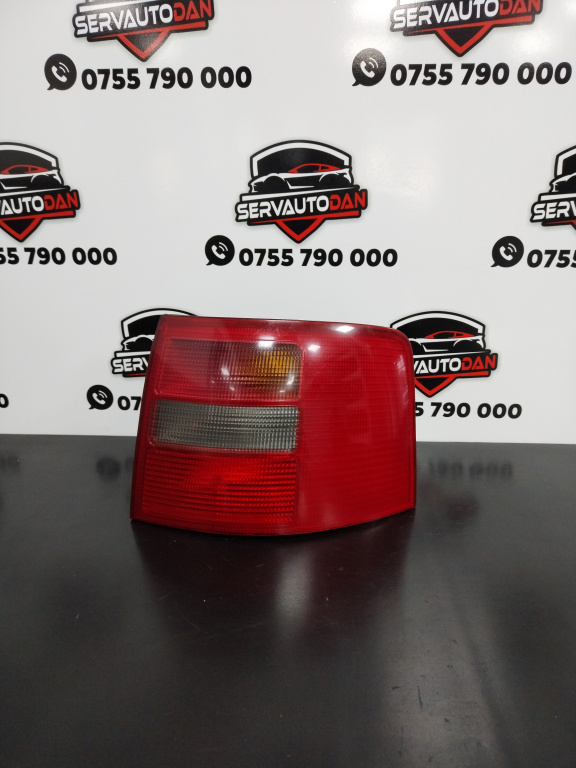 Stop / tripla dreapta caroserie Audi A6 (1997-2004) [4B, C5] 1.9 Motorina 2002, COMBI / MODEL CU BEC / 4B9945096D