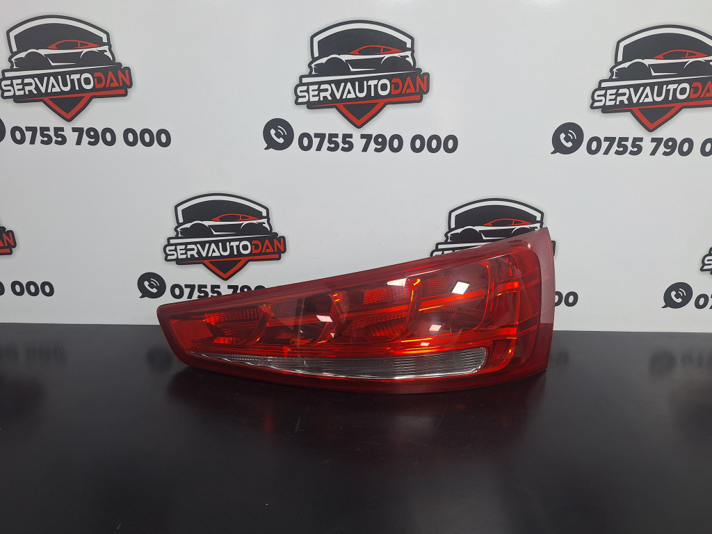 Stop / tripla dreapta caroserie Audi Q3 (2011-2017) [8U] 2.0 Motorina 2013, MODEL CU BEC / 8U0945094
