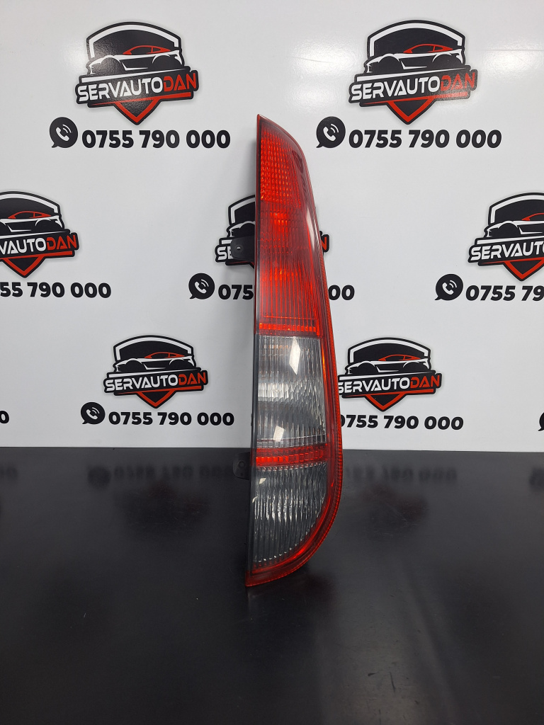 Stop / tripla dreapta caroserie Ford Focus 2 (2004-2010) [DA_] 1.6 Motorina 2007, COMBI / MODEL CU BEC
