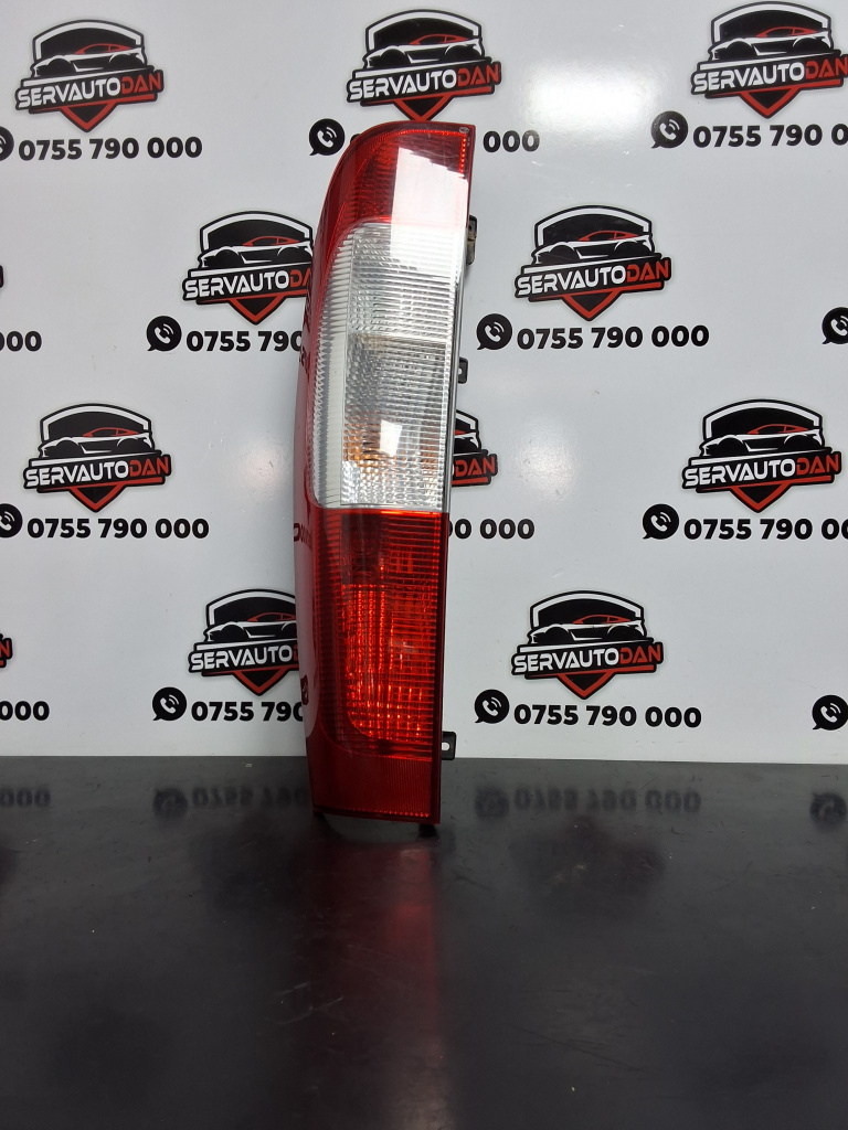 Stop / tripla dreapta caroserie Mercedes-Benz Vito (2009->) [w639] 2.2 Motorina 2012, MODEL CU HAION
