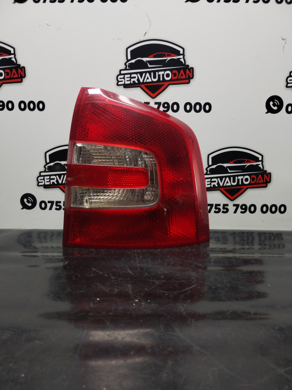Stop / tripla dreapta caroserie Skoda Octavia (1996-2010) 1.9 Motorina 2007, COMBI / MODEL CU BEC / 1Z9945258