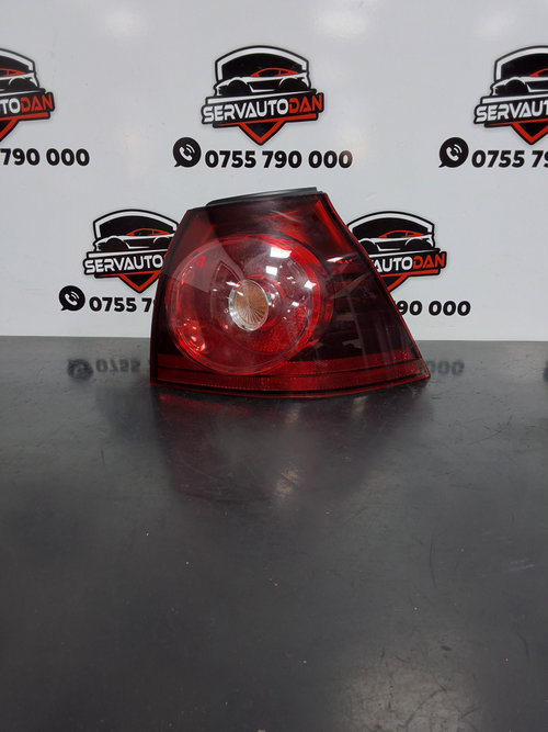 Stop / tripla dreapta caroserie Volkswagen Golf 5 (2004-2009) 2.0 Motorina 2006, HATCHBACK