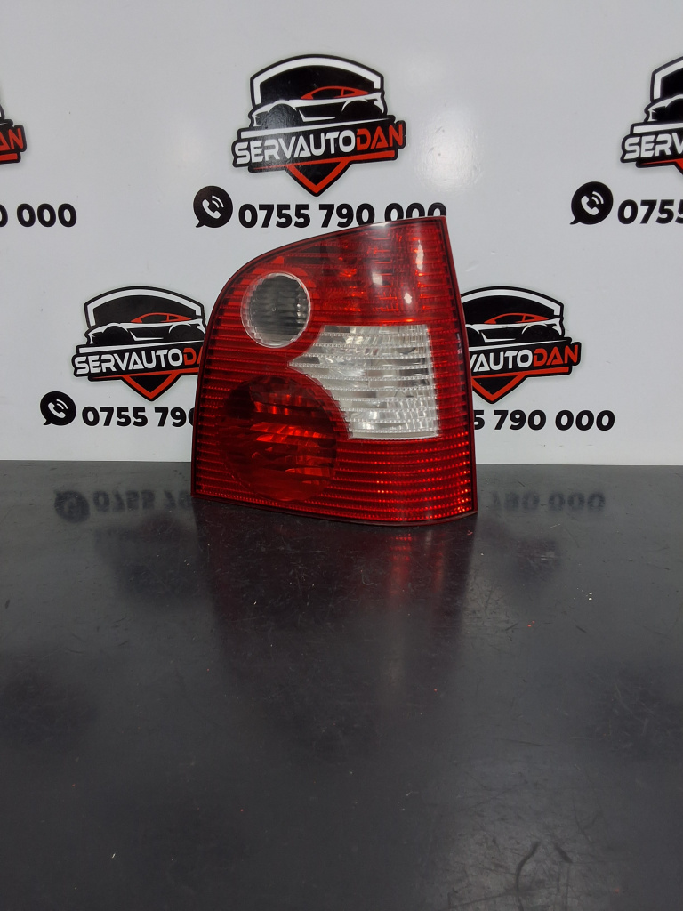 Stop / tripla dreapta caroserie Volkswagen Polo (1999-2001) 1.4 Motorina 2004, MODEL CU BEC