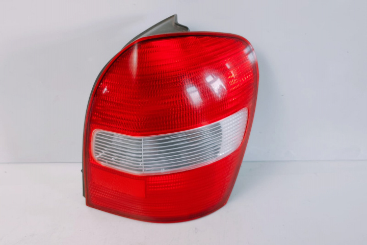 Stop Tripla dreapta combi Mazda 323 BJ [1998 - 2000]