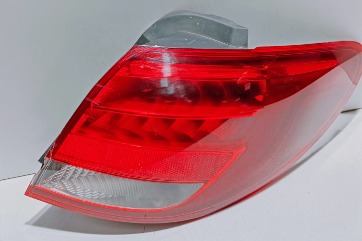 Stop tripla dreapta Cu defect 626132R2 Mercedes-Benz B-Class W246 [2011 - 2015]