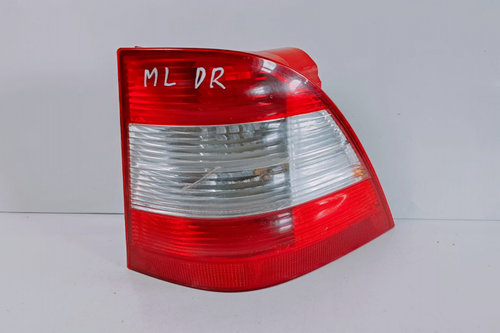 Stop Tripla dreapta fara soclu A1638202064 Mercedes-Benz ML W163 [facelift] [2001 - 2005]