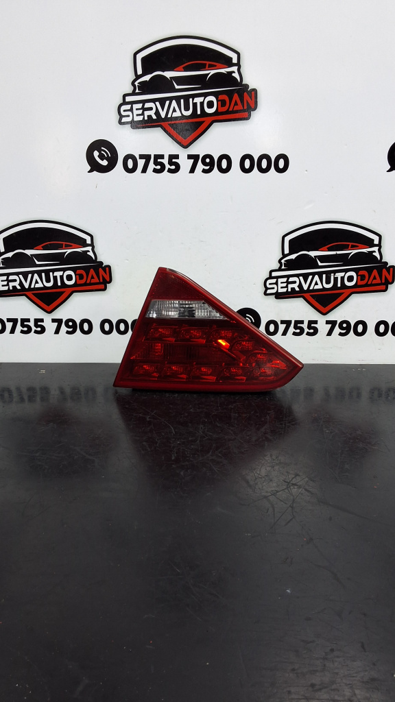 Stop / tripla dreapta haion Audi A5 (2007-2011) [8T3] 2.7 Motorina 2011, 8T0945094A / MODEL CU LED / 2 PORTIERE