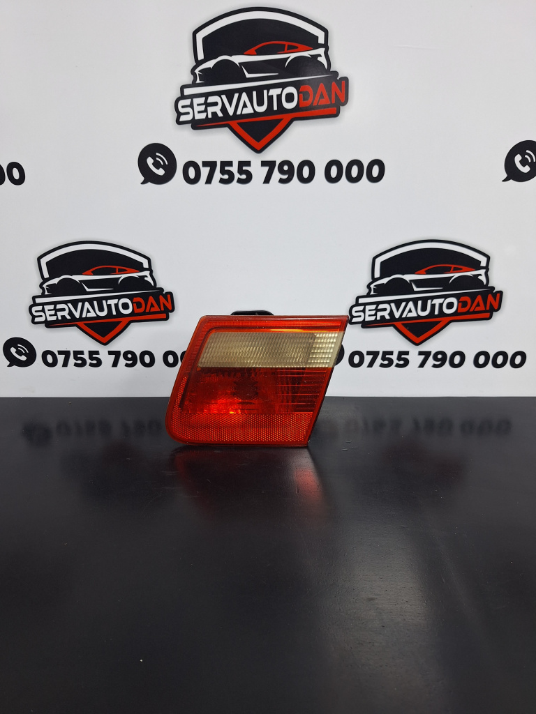 Stop / tripla dreapta haion BMW Seria 3 (1998-2005) [E46] 2.0 Motorina 2002, COMBI / 8368760