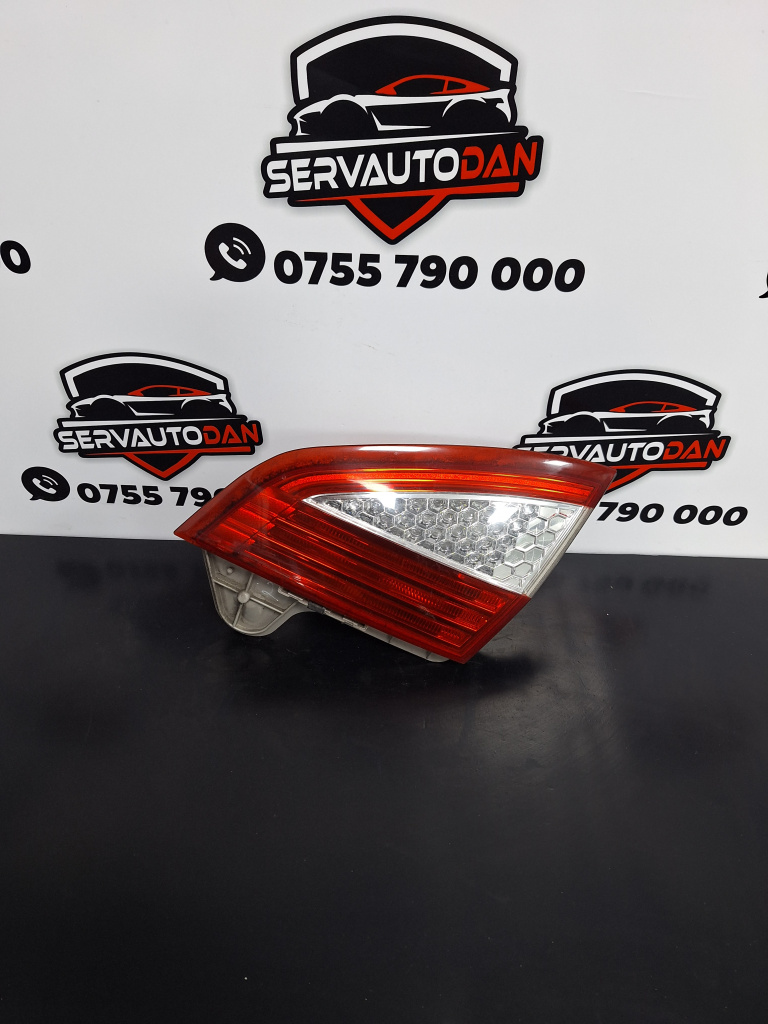 Stop / tripla dreapta haion Ford Mondeo (2000-2008) [MK3] 2.0 Motorina 2008, HATCHBACK / MODEL CU BEC