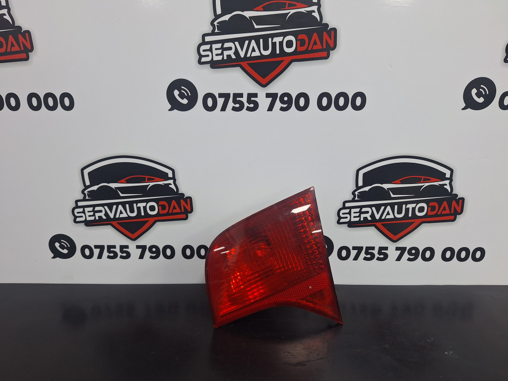Stop / tripla dreapta portbagaj Audi A4 (2004-2008) [8EC, B7] 2.0 Motorina 2008, MODEL CU BEC