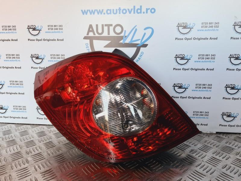 Stop tripla EUROPA stanga spate Opel Antara 2006-2010 96673815
