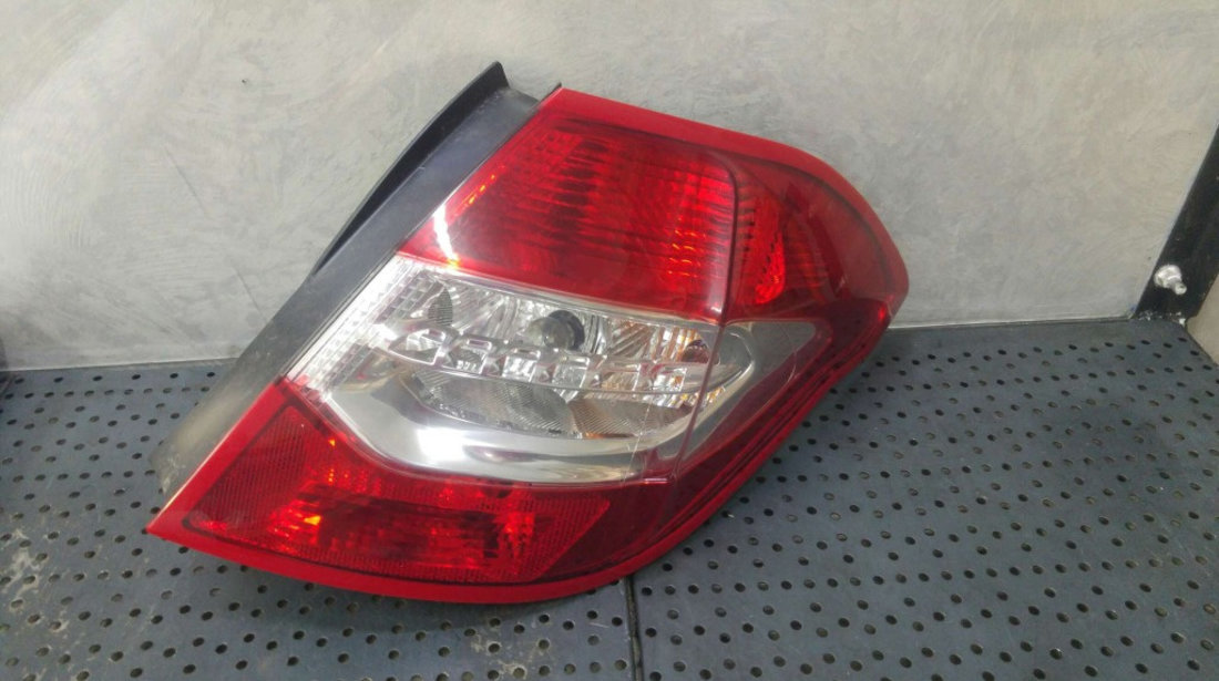 Stop tripla lampa dreapta aripa citroen c4 2 nc 968731198002