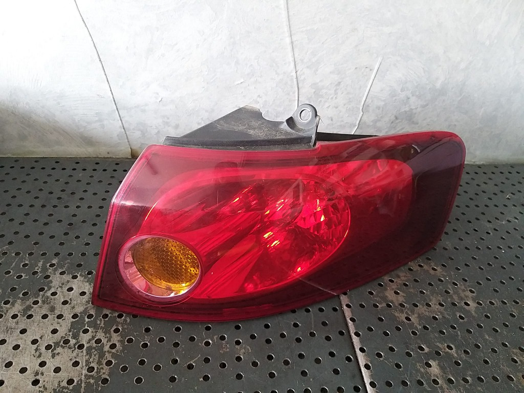 Stop tripla lampa dreapta aripa fiat croma 194 27490202 51727249