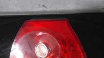 Stop tripla lampa dreapta aripa vw golf 5 1k 1k694...