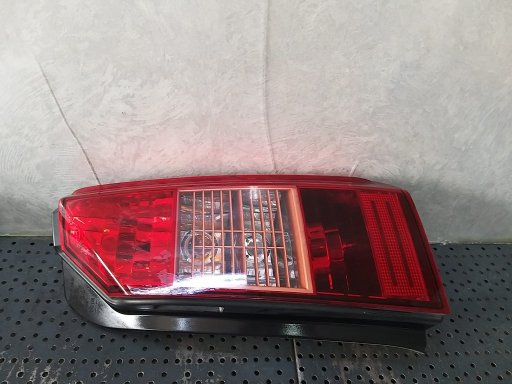 Stop tripla lampa dreapta fiat idea 135 46829508