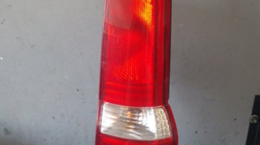 Stop tripla lampa dreapta fiat panda 169 51763006