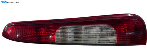 Stop Tripla Lampa Dreapta Ford C-Max 2004 - 2007 Cod 3M51-13N411-AA [LR0047]