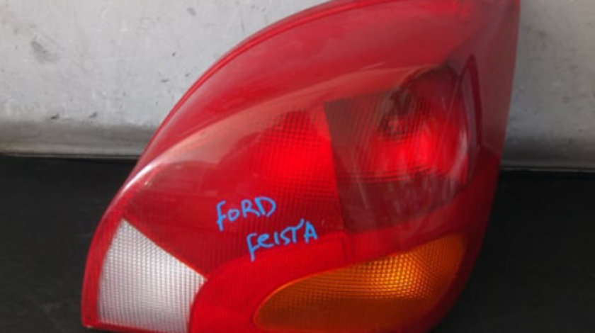 Stop tripla lampa dreapta ford fiesta 4 ja jb 96fg13n004