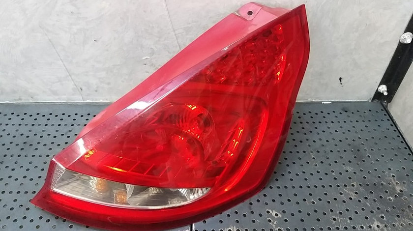 Stop tripla lampa dreapta ford fiesta 6 8a6113404a