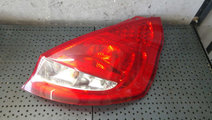 Stop tripla lampa dreapta ford fiesta 6 cb1 ccn 8a...