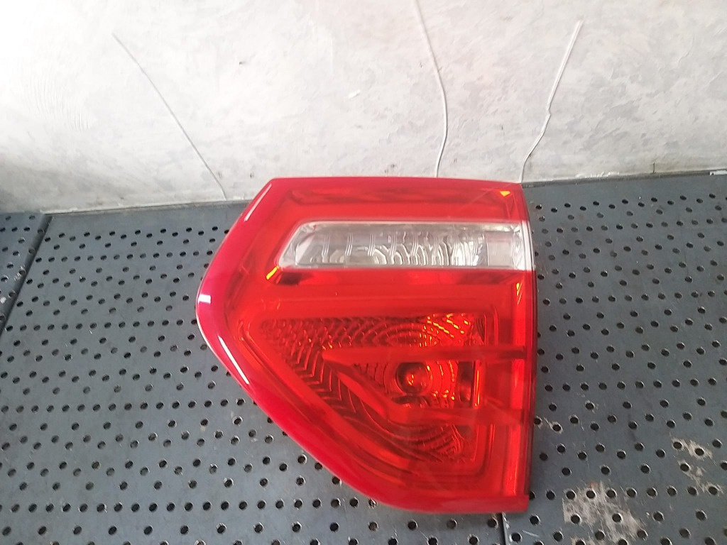 Stop tripla lampa dreapta haion citroen c4 picasso 1 9653547677